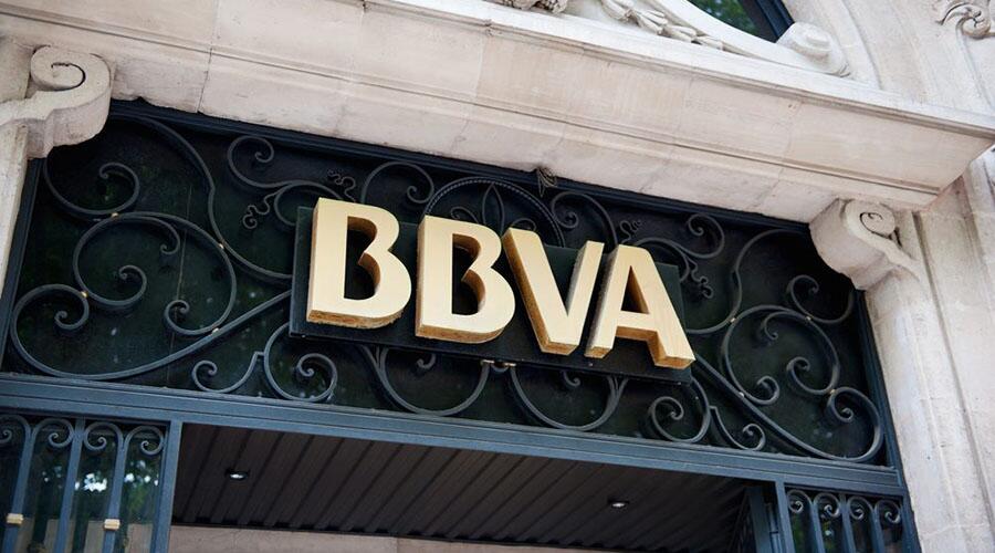 西班牙外换银行用两个区块链发放9100万美元贷款 (1)