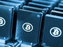 BTC大涨带动矿工收入重回减半前高点 部分旧机重启