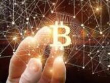 比特币也难逃抛售厄运 一个月大涨后也难与股市脱钩