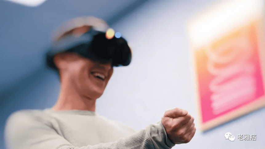 扎克伯格刚才演示了Meta混合现实新硬件，坚定认为VR+AR才是未来