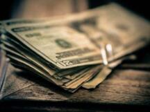 短短两周内锁定在Aave的总价值（TVL）翻了一倍多