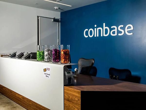 Coinbase下跌超80% “一错再错”的CEO Brian Armstrong能逆天改命吗？