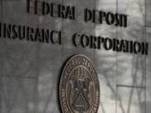 美国监管机构正在评估银行持有加密货币的途径