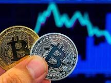 13家上市公司共持有69亿美元的比特币，仅有一家亏损