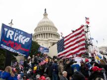 揭秘美国“国会山暴乱”：极右翼组织接收虚拟货币资助