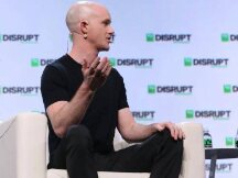 Coinbase CEO说苹果的加密货币规则凸显“反垄断问题”