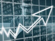 前10个DeFi代币自4月份以来增长了41％至804％，远超比特币等主流币