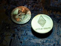 以太坊形成每周黄金交叉，但这足以拯救加密货币吗？