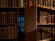 如果不是无需准入，企业可能会使用DeFi