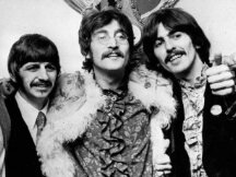 披头士乐队和约翰·列侬的音乐纪念品将作为NFT出售
