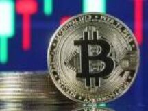 连续10天上涨之后，比特币下跌逾5％，4月曾创下65000美元纪录